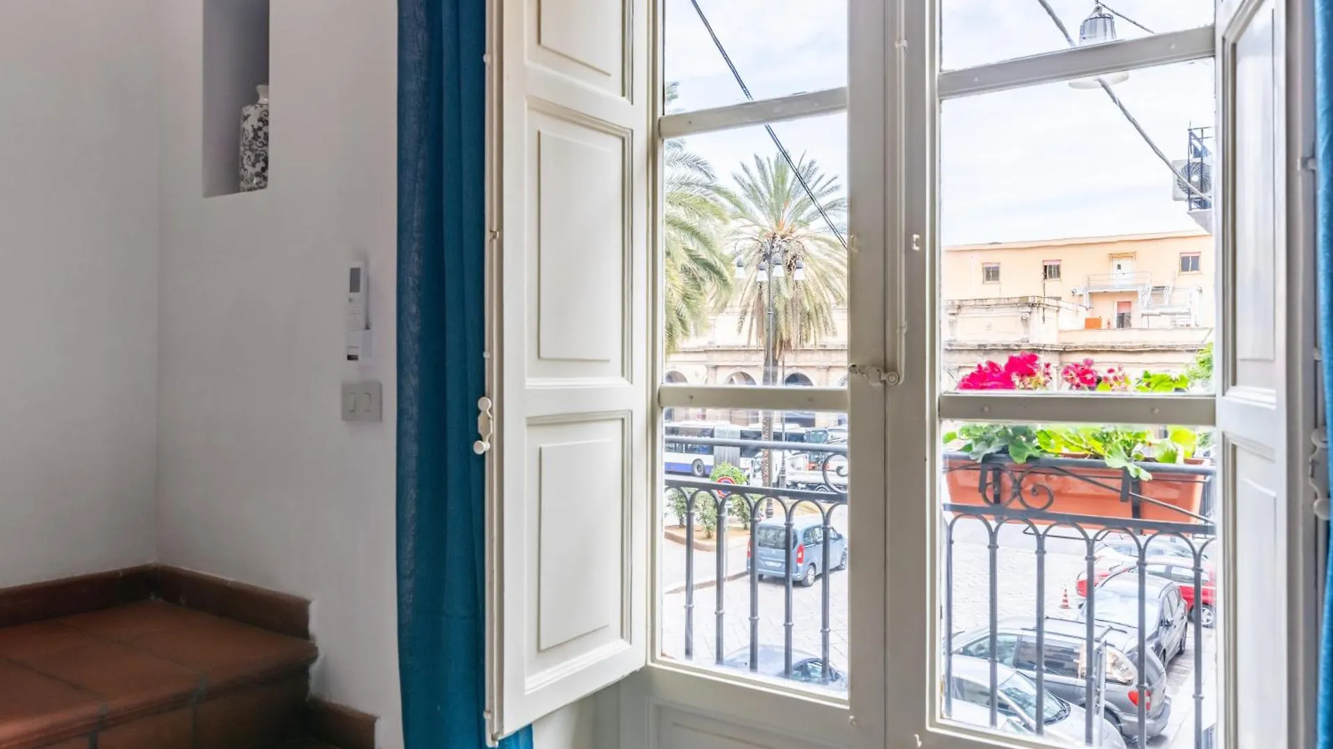 The Traveller'S House - Palermo Station Apartments Italien