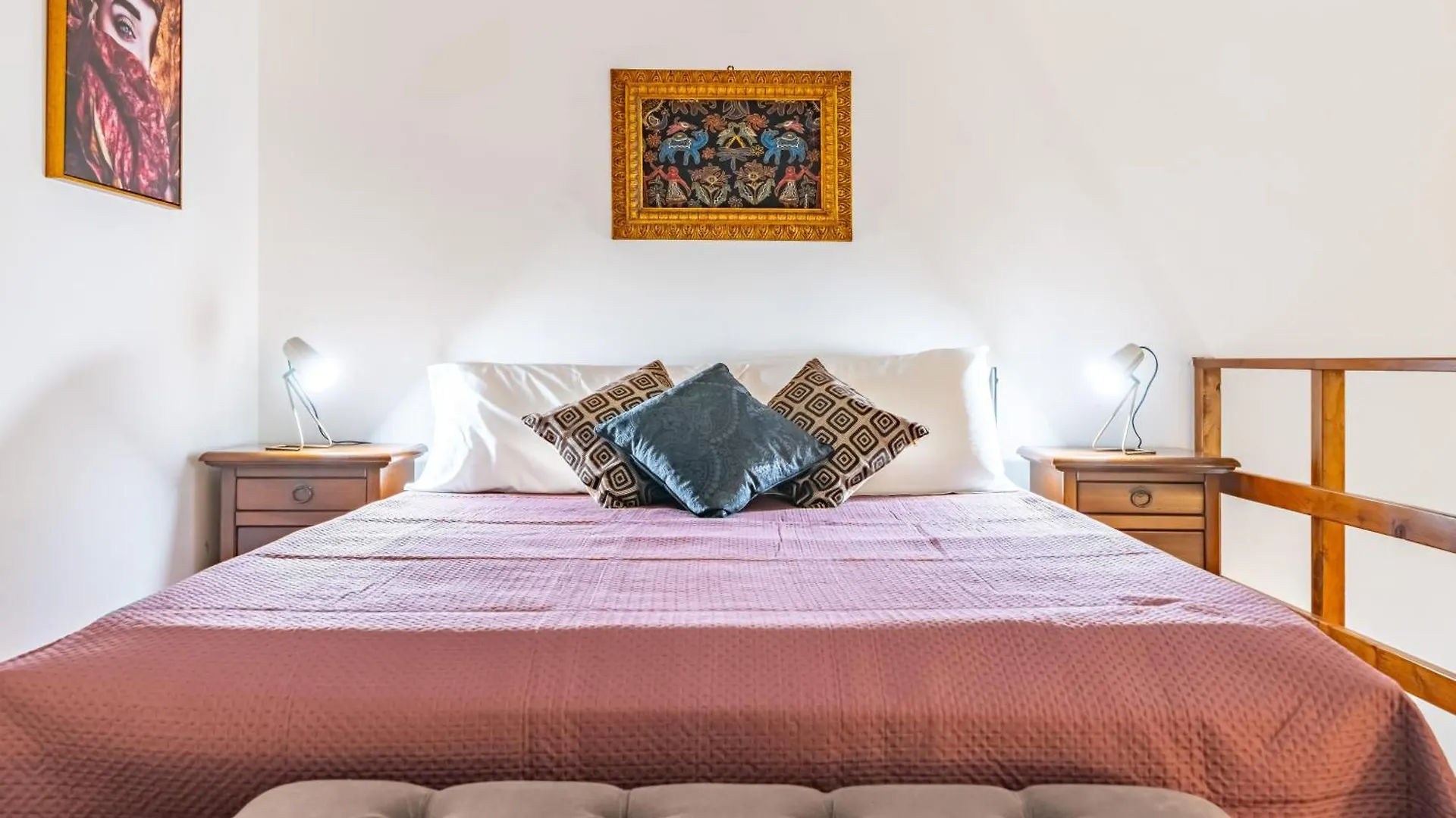 The Traveller'S House - Palermo Station Apartments Italien