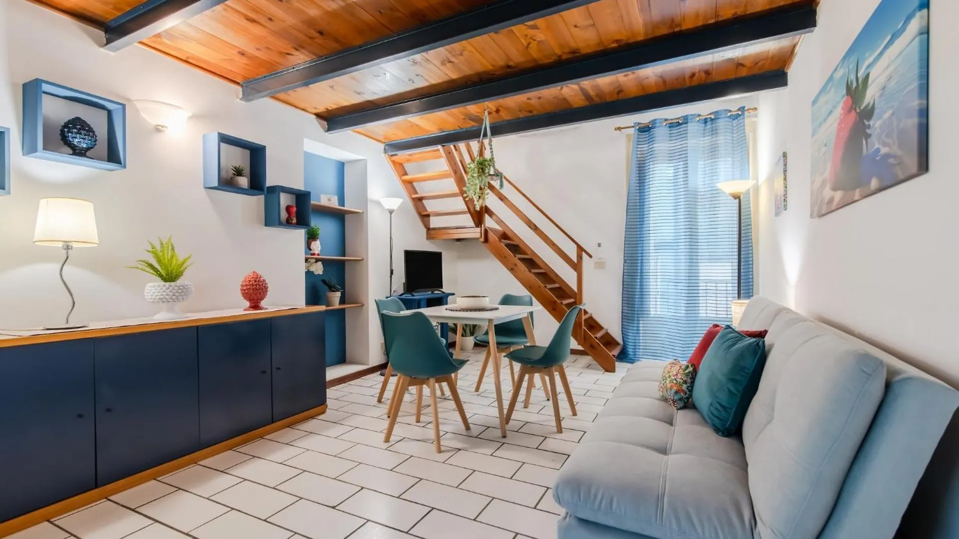 The Traveller'S House - Palermo Station Apartments 0*,  Italien